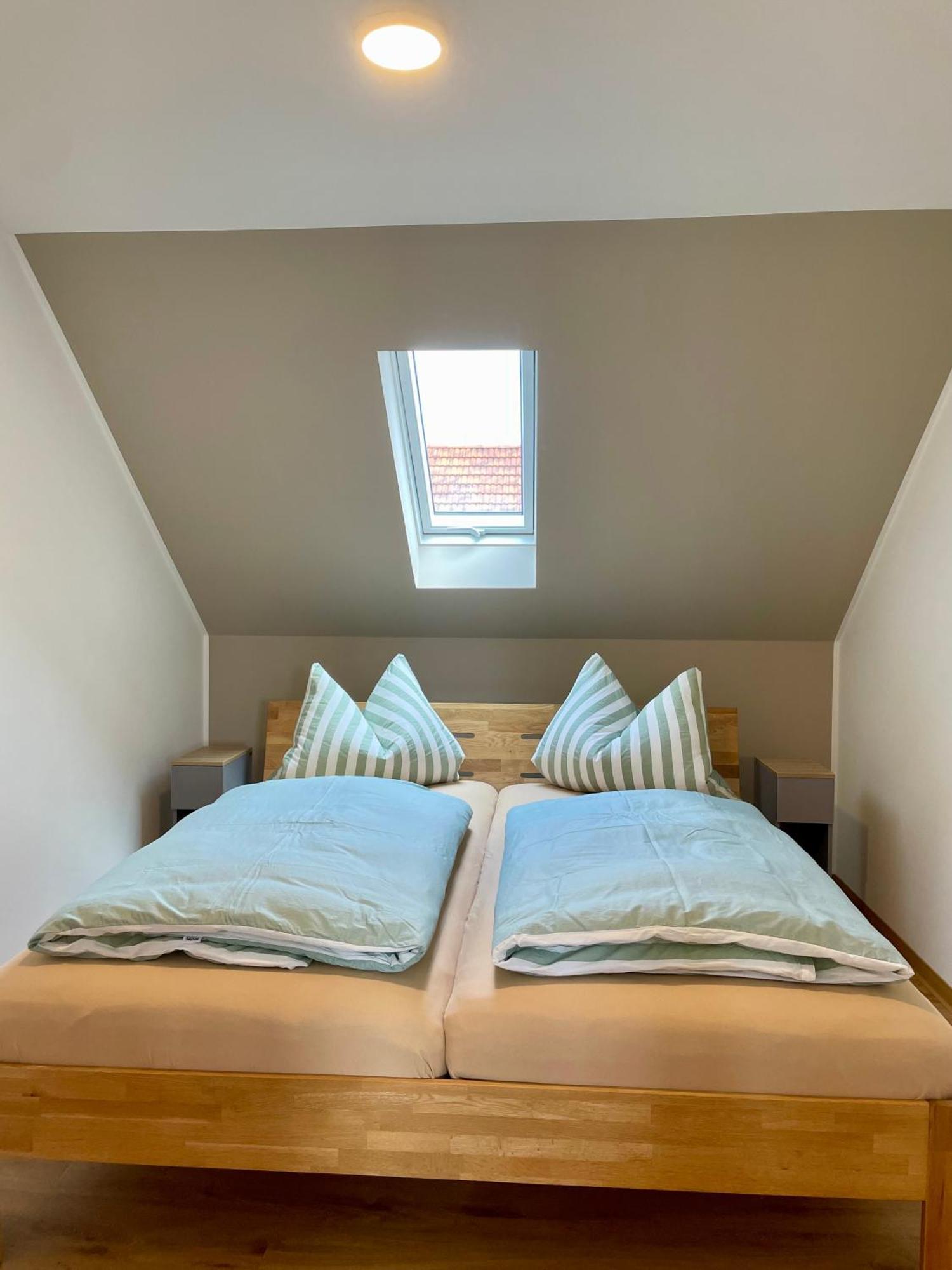 Stadtoase Geraeumige Gaestewohnungen Mit Balkon, Komfort, Modernitaet Und Ruhe, Fuer Monteure Geeignet, Free Wifi Frankenberg Bagian luar foto