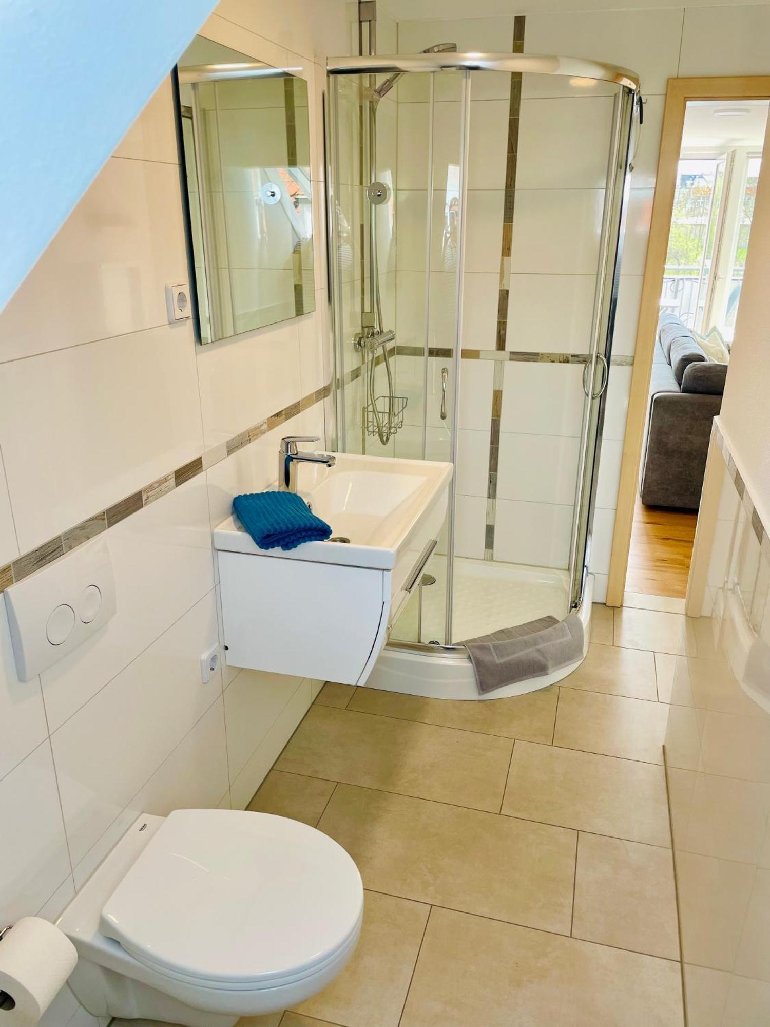 Stadtoase Geraeumige Gaestewohnungen Mit Balkon, Komfort, Modernitaet Und Ruhe, Fuer Monteure Geeignet, Free Wifi Frankenberg Bagian luar foto